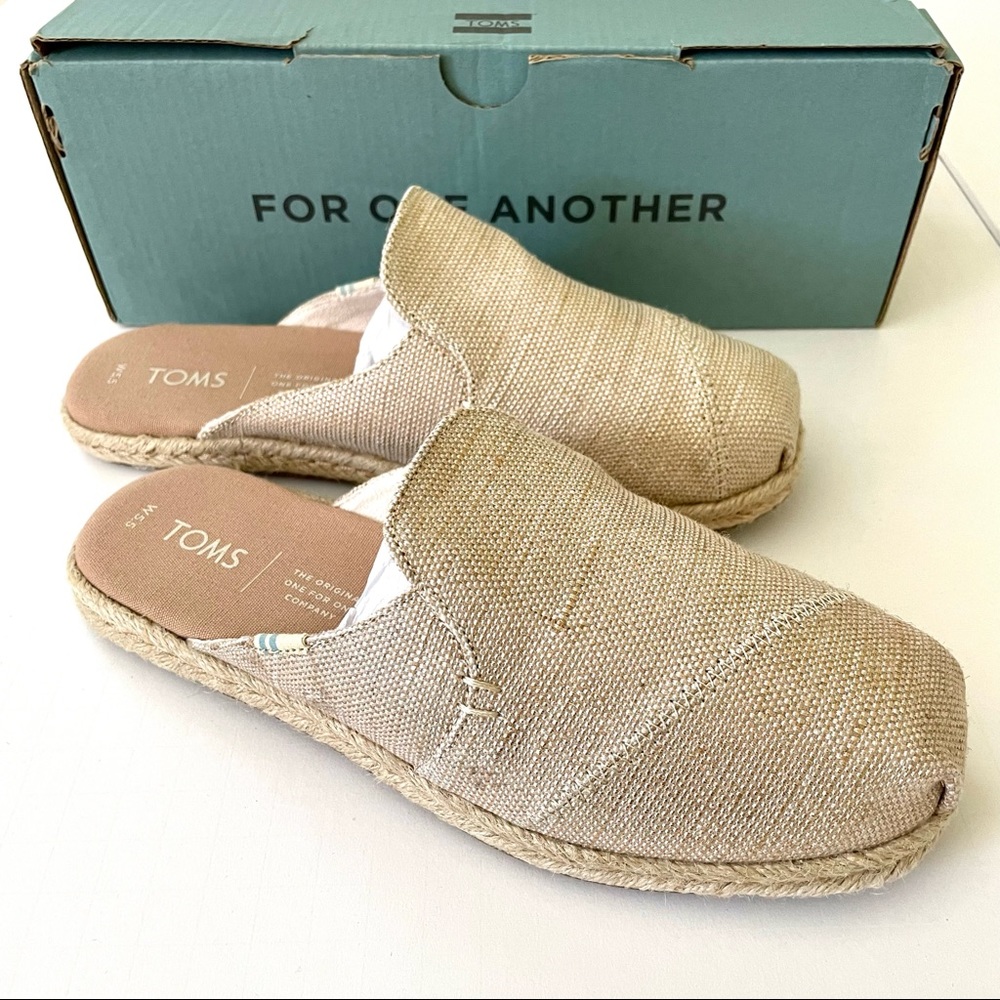 BNWT TOMS Women's Rose Gold Metallic Nova Espadrille Slide, Size 5.5
